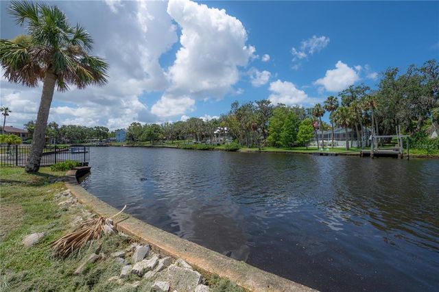 6108 OAK RIDGE AVENUE, New Port Richey, FL 34653