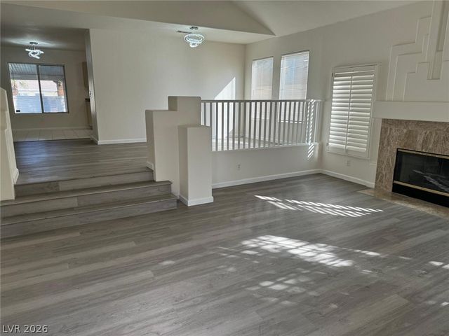 4662 Hoeker Way, Las Vegas, NV 89147