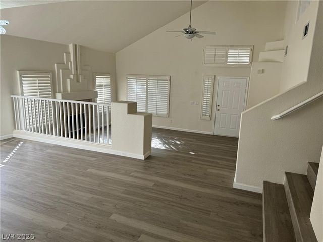 4662 Hoeker Way, Las Vegas, NV 89147