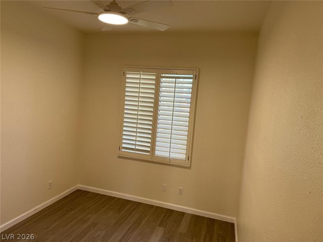 4662 Hoeker Way, Las Vegas, NV 89147