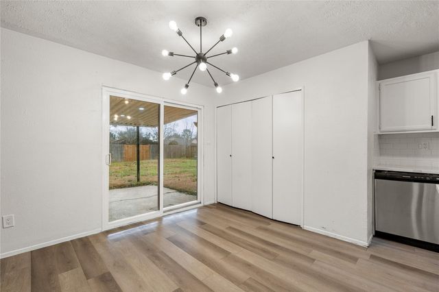 230 Tara Plantation Dr, Richmond, TX 77469