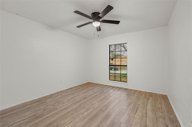 230 Tara Plantation Dr, Richmond, TX 77469