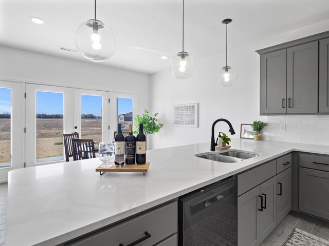 1108 W Ragweed Court, Ozark, MO 65721