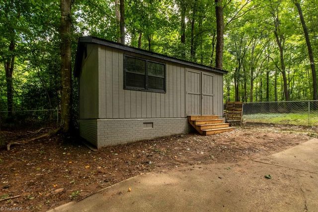 255 Back Creek Road, Asheboro, NC 27205