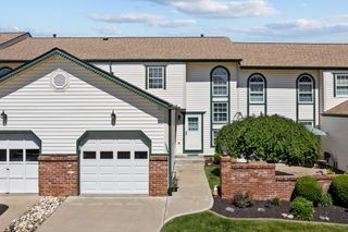 1329 Lexington Dr, Cecil, PA 15055