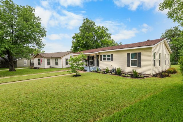 4400 Athens Avenue, Waco, TX 76710