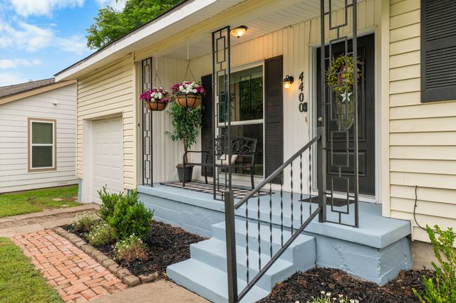 4400 Athens Avenue, Waco, TX 76710