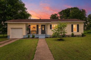 4400 Athens Avenue, Waco, TX 76710