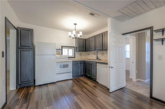 304 W South Street, Harrisonville, MO 64701