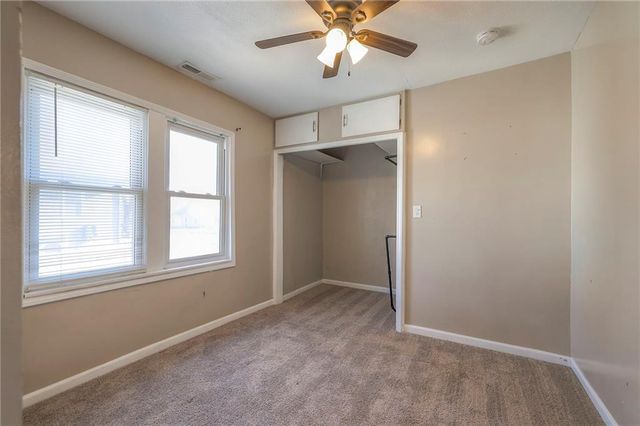 304 W South Street, Harrisonville, MO 64701