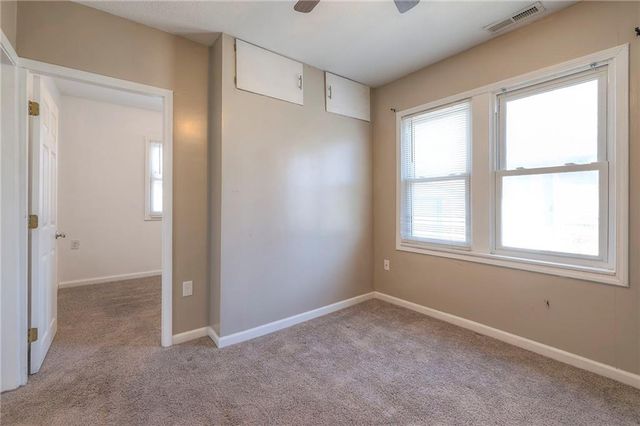 304 W South Street, Harrisonville, MO 64701