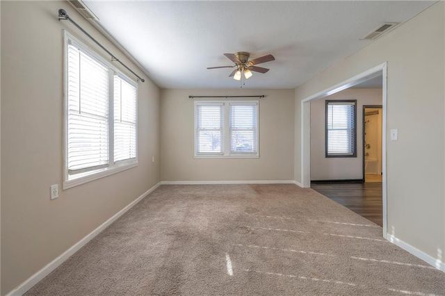 304 W South Street, Harrisonville, MO 64701