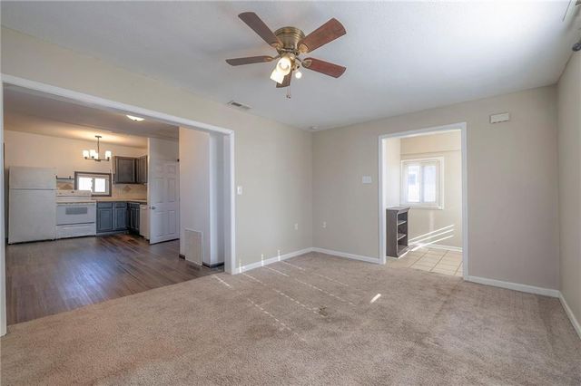 304 W South Street, Harrisonville, MO 64701