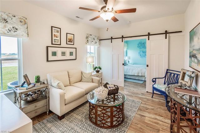 6015 Sam Callis CIR, Suffolk, VA 23435