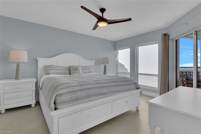 991 Barfield DR 401, Marco Island, FL 34145