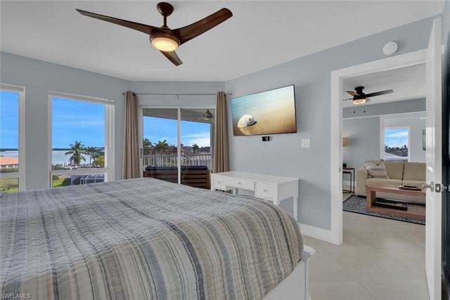 991 Barfield DR 401, Marco Island, FL 34145