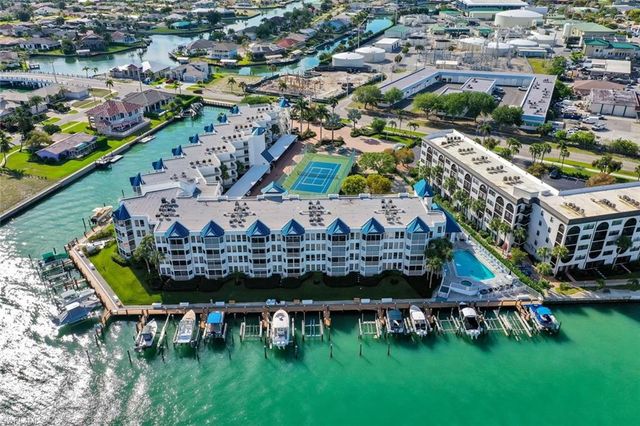 991 Barfield DR 401, Marco Island, FL 34145