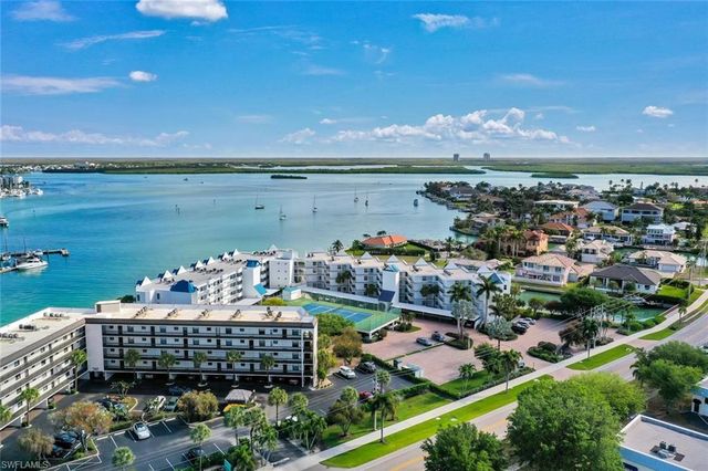 991 Barfield DR 401, Marco Island, FL 34145