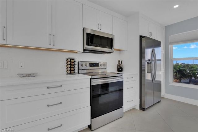 991 Barfield DR 401, Marco Island, FL 34145