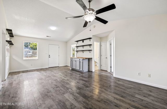 7735 Bellchase Lane, Knoxville, TN 37918