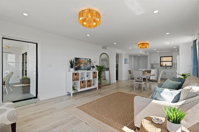 1230 GULF BOULEVARD 601, Clearwater, FL 33767