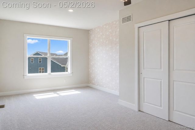 5545 Helmsdale Boulevard, West Bloomfield Charter Township, MI 48322