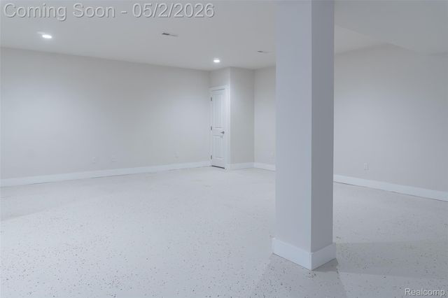 5545 Helmsdale Boulevard, West Bloomfield Charter Township, MI 48322