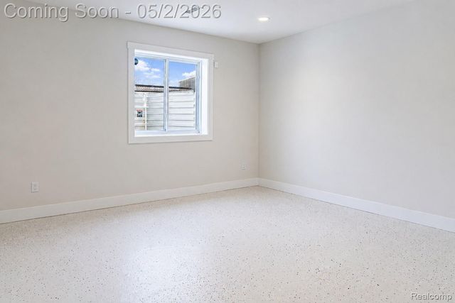 5545 Helmsdale Boulevard, West Bloomfield Charter Township, MI 48322