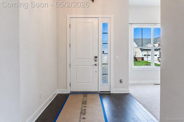 5545 Helmsdale Boulevard, West Bloomfield Charter Township, MI 48322
