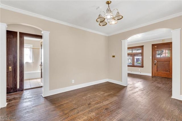 14011 Saint James Avenue, Cleveland, OH 44135