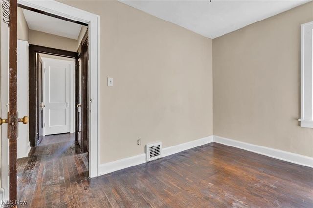 14011 Saint James Avenue, Cleveland, OH 44135