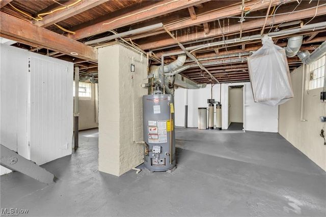 14011 Saint James Avenue, Cleveland, OH 44135