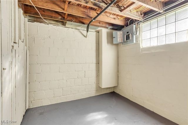 14011 Saint James Avenue, Cleveland, OH 44135