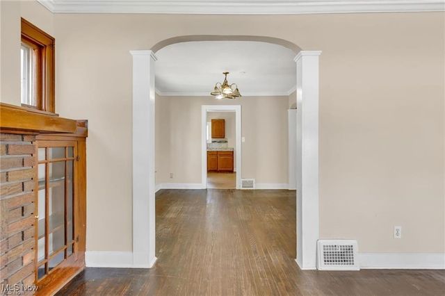 14011 Saint James Avenue, Cleveland, OH 44135