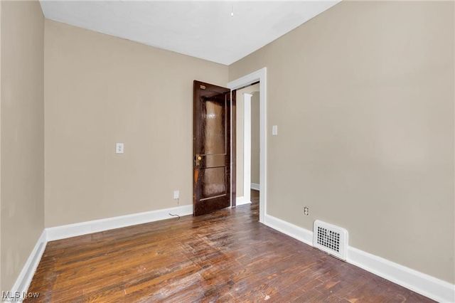 14011 Saint James Avenue, Cleveland, OH 44135