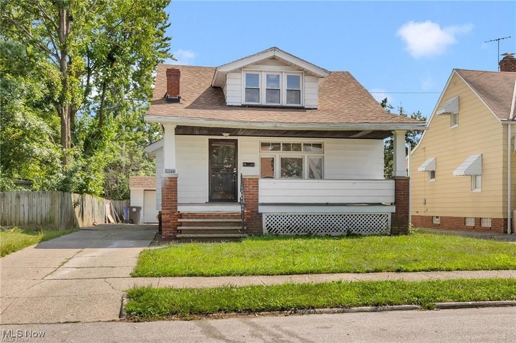14011 Saint James Avenue, Cleveland, OH 44135