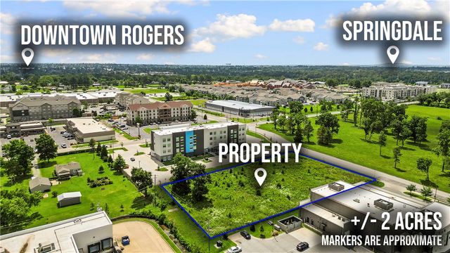 W Poplar Street, Rogers, AR 72758