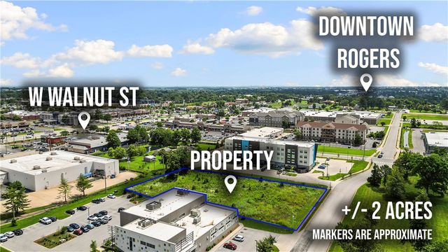 W Poplar Street, Rogers, AR 72758