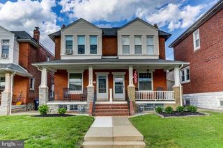 138 W 8TH AVE, Conshohocken, PA 19428