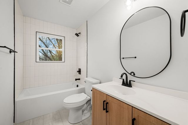 1402 Cagle Rd, Ashland City, TN 37015