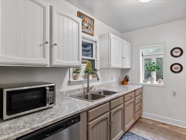 3328 W Kiernan Ave, Spokane, WA 99205