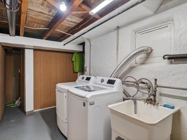 3328 W Kiernan Ave, Spokane, WA 99205