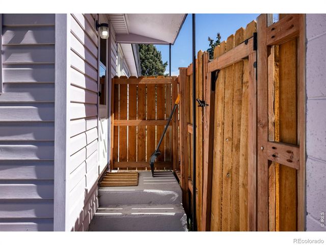 5247 Quitman Street, Denver, CO 80212