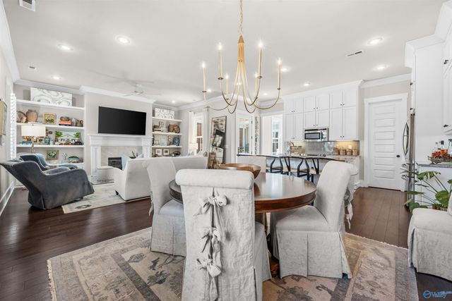 63 Hillcrest Avenue NW, Huntsville, AL 35806