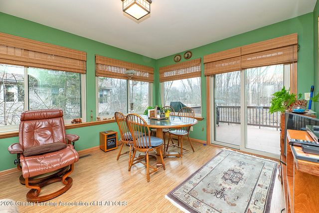 16763 Meadowbrook Drive, Haslett, MI 48840