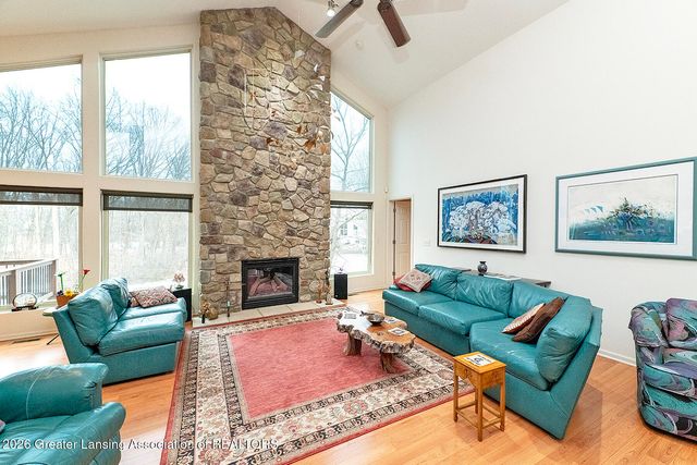 16763 Meadowbrook Drive, Haslett, MI 48840