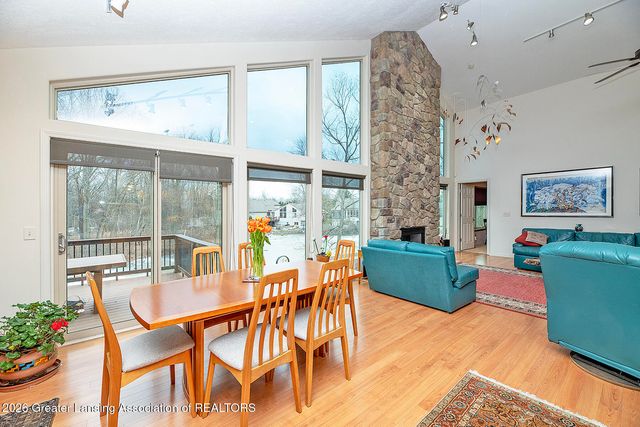 16763 Meadowbrook Drive, Haslett, MI 48840