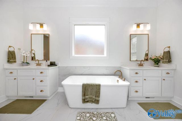 8113 Goose Ridge Drive, Owens Cross Roads, AL 35763