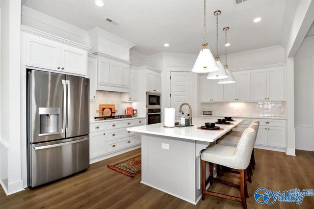 8113 Goose Ridge Drive, Owens Cross Roads, AL 35763