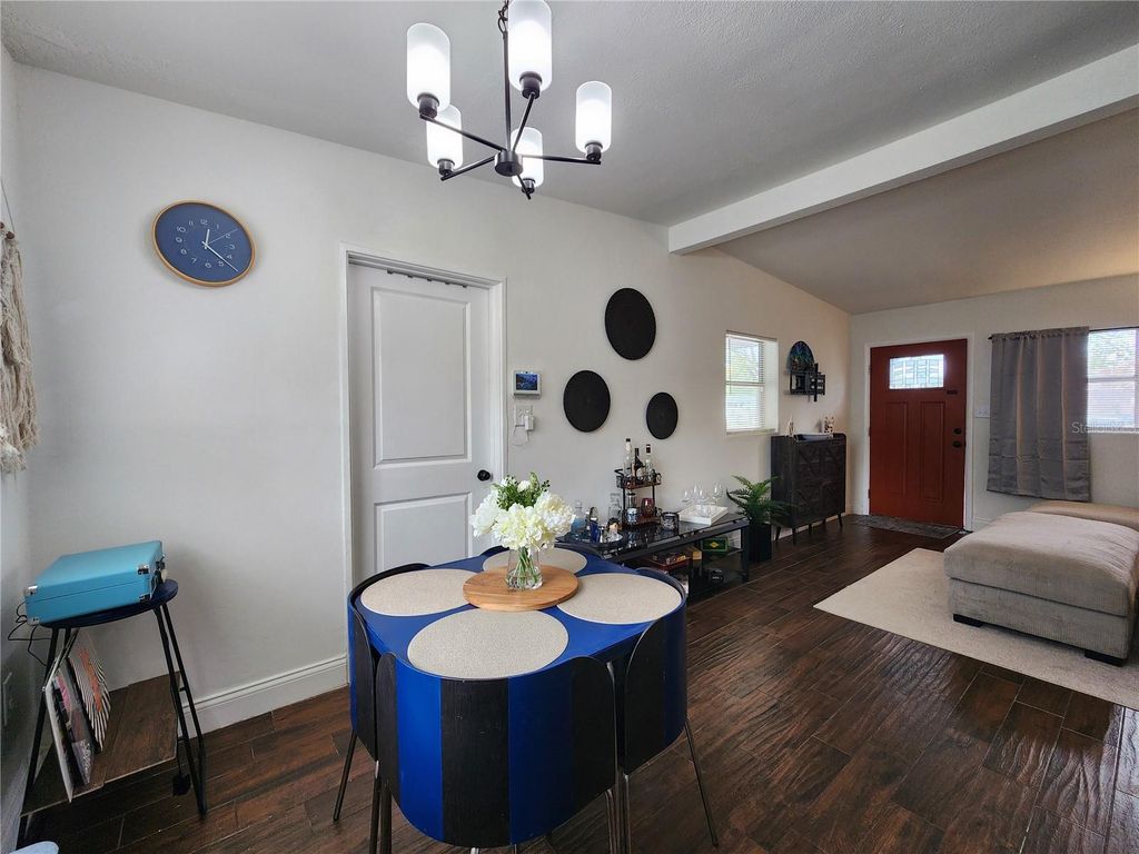 Image 20 of property listing at 3006 W CONCORD STREET, Orlando, FL 32805